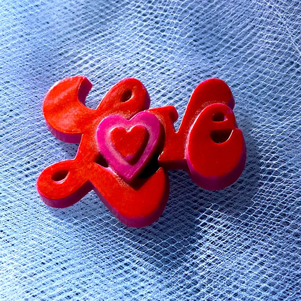Groovy Love ❤️ 60s Pin Red and Pink